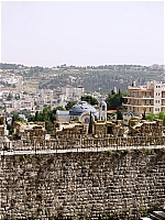 Церковь апостола Петра ин Галликанту. Вид со стен Старого города.