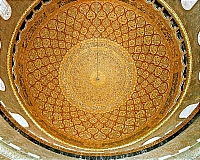 Купол Скалы. Интерьер. Вид на украшенный мозаикой купол.