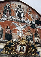 Кафедральный собор святого Иакова. Фреска над входом.